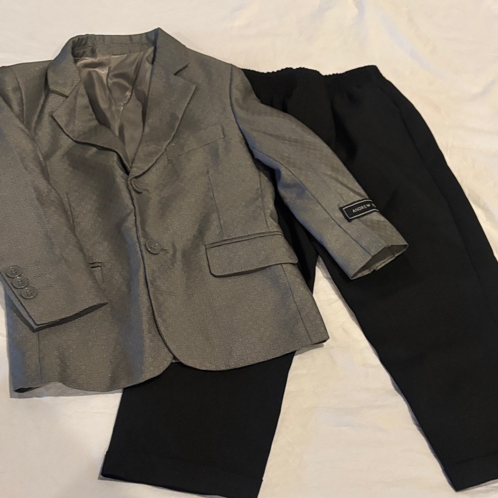 Andrew Fezza Gray Blazer with Black Trousers Suit